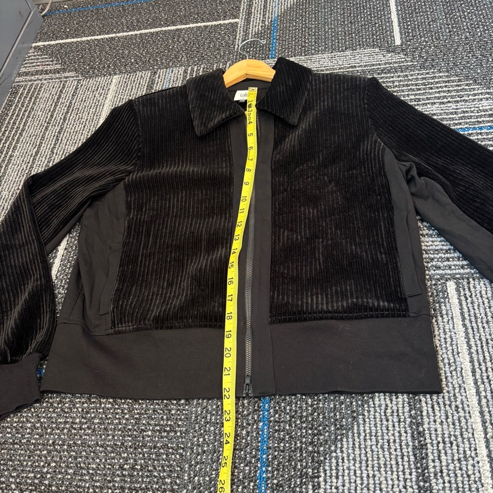 Cabi Team Jacket Medium Black Zip Front Bomber Pockets Casual 4499 - Picture 12 of 13
